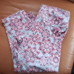 GUC Beyond Yoga leggings